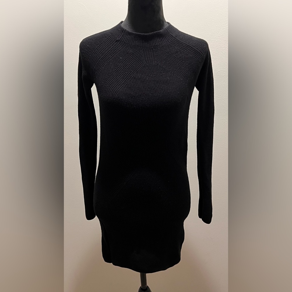Zara Black Knit Longsleeves Dress